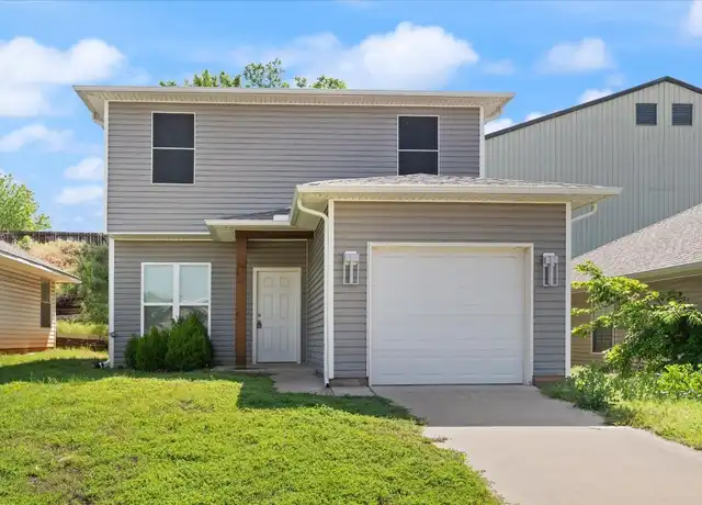 Property at 428 Belmont Cir, Edmond, OK, 73034, 3 beds, 2.5 baths, [object Object]