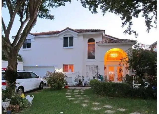 Property at 11281 Reveille Rd, Hollywood, FL, 33026, 3 beds, 2.5 baths, [object Object]