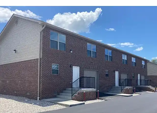Property at Faith Court Townhomes - 50 Faith Ct, Somerset, KY, 42503, 2 beds, 1.5 baths, [object Object]