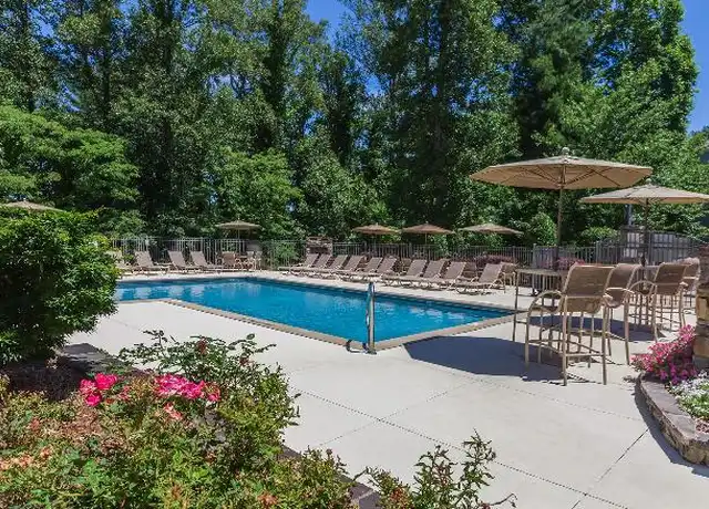 Property at 600 Vista Lake Dr, Candler, NC, 28715, 3 beds, 2 baths, [object Object]