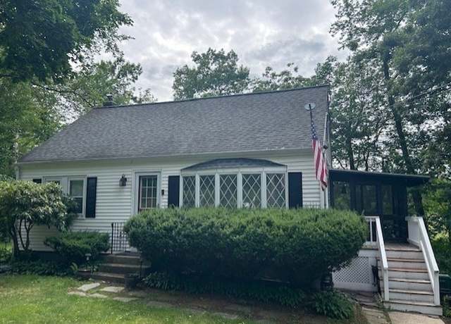 Photo of 84 Central St, Acton, MA 01720