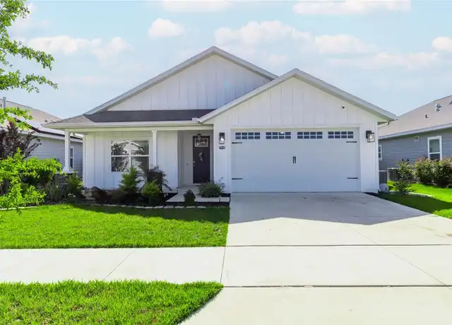 Property at 1713 SW 72nd Cir, Gainesville, FL, 32607, 3 beds, 2 baths, [object Object]