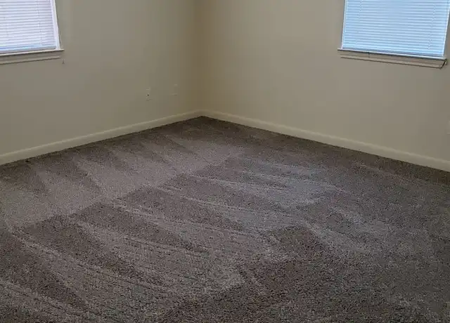 Property at 1424 S 12th St, Nederland, TX, 77627, 3 beds, 2 baths, [object Object]