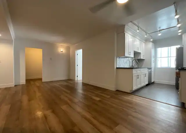 Property at 10877 Rose Ave Unit 3, Los Angeles, CA, 90034, 2 beds, 1 bath, [object Object]