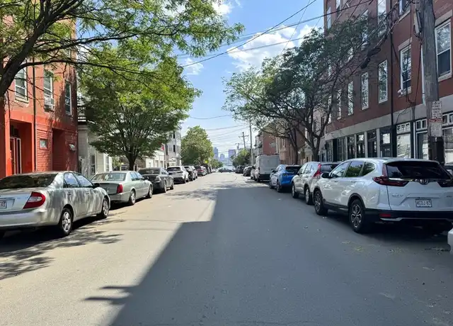 Property at 124 Winnisimmet St Unit 2, Chelsea, MA, 02150, 2 beds, 1 bath, [object Object]