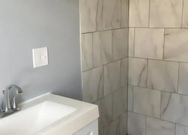 Property at 4326 Albany Post Rd Unit 1, Hyde Park, NY, 12538, 2 beds, 1 bath, [object Object]