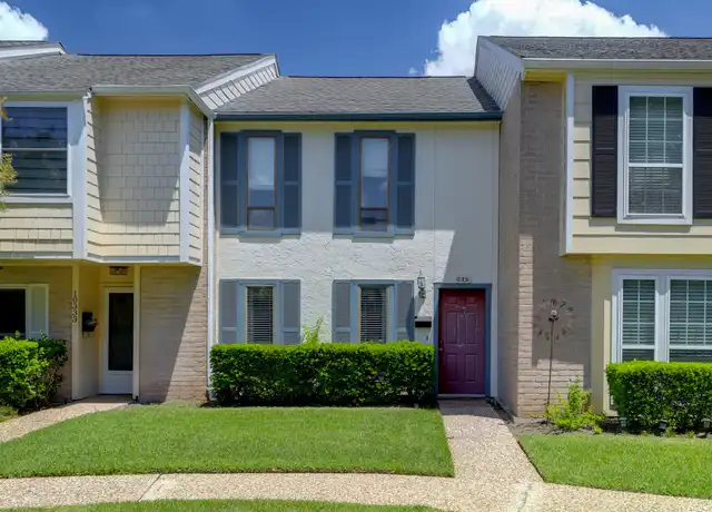 Property at 10331 Longmont Dr Unit 35/2, Houston, TX, 77042, 2 beds, 2.5 baths, [object Object]