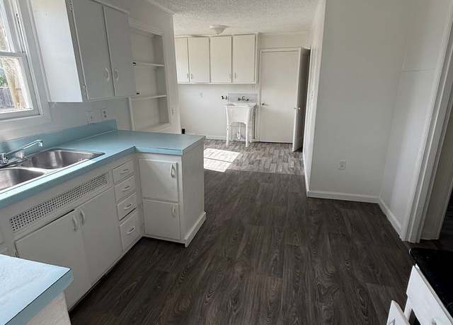 Photo of 1901 Aberdeen Ave, Aberdeen, WA 98520