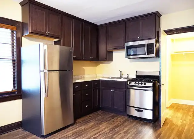 Property at Marshall Studios - 2086 Marshall Ave, Saint Paul, MN, 55104, 0 beds, 1 bath, [object Object]