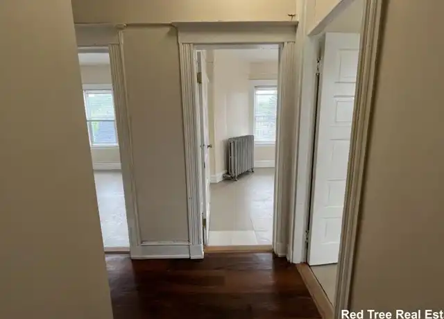 Property at 175 River St, Cambridge, MA, 02139, 4 beds, 1 bath, [object Object]