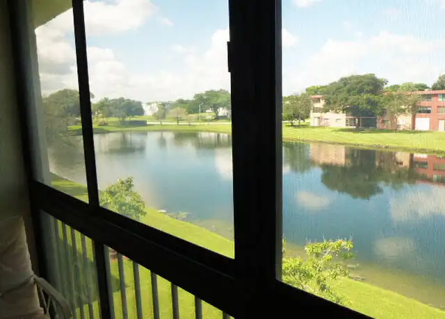 Property at 5550 Witney Dr #308, Delray Beach, FL, 33484, 2 beds, 2 baths, [object Object]