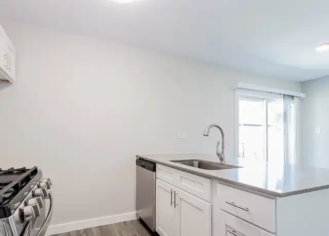 Property at 5011 Manor Rd Unit 1742, Austin, TX, 78723, 2 beds, 1 bath, [object Object]
