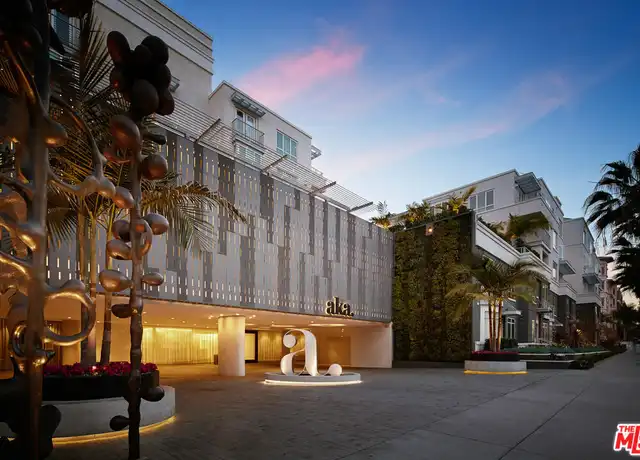 Property at 155 N Crescent Dr Unit 1BRPH, Beverly Hills, CA, 90210, 1 bed, 1.5 baths, [object Object]