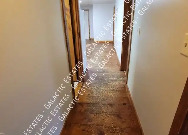 Property at 17 Concord St Unit 5, Concord, NH, 03301, 3 beds, 1 bath, [object Object]