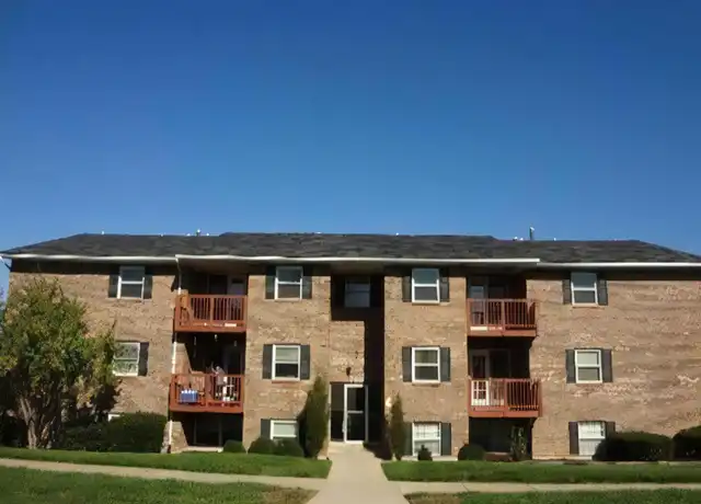 Property at 740 Gordon Smith Blvd, Hamilton, OH, 45013, 2 beds, 1 bath, [object Object]