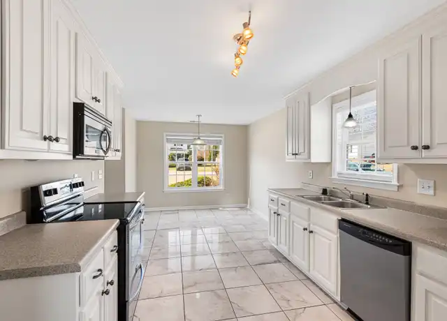 Property at 301 Whitehall Ct, Clayton, NC, 27520, 3 beds, 2.5 baths, [object Object]