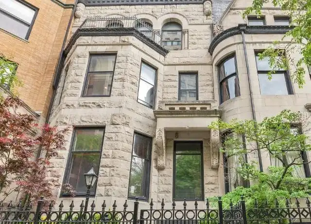 Property at 33 E Division St, Chicago, IL, 60610, 3 beds, 3 baths, [object Object]