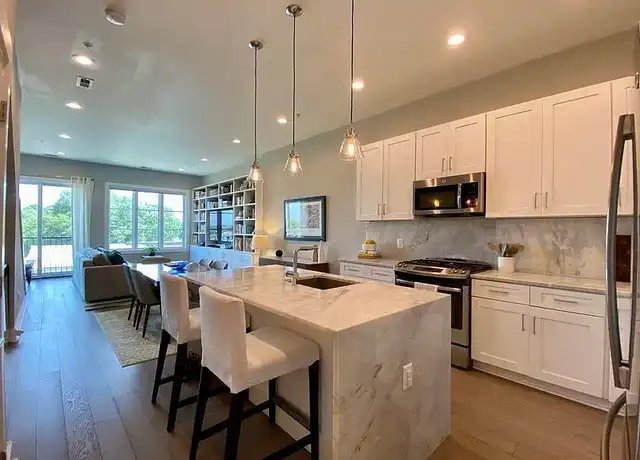 Property at 225 20th St NE #4, Washington, DC, 20002, 2 beds, 2 baths, [object Object]