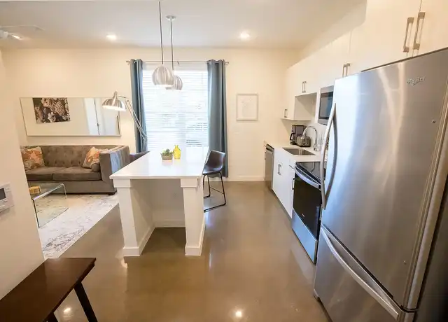 Property at The Madison - 120 N Madison Ave, Dallas, TX, 75208, 1 bed, 1 bath, [object Object]