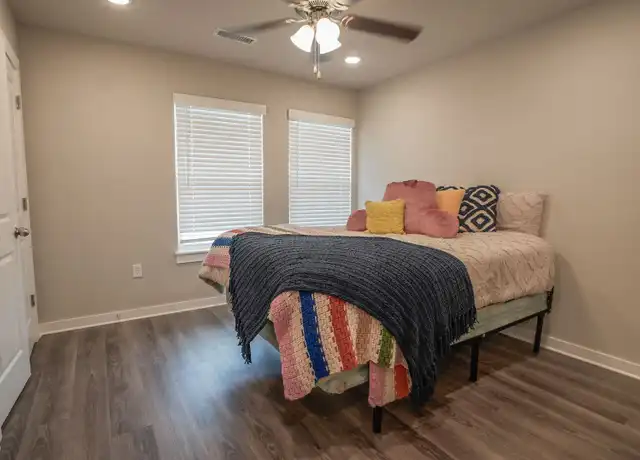 Property at 695 N Honey Locust Bnd Unit 52, Fayetteville, AR, 72704, 2 beds, 2.5 baths, [object Object]
