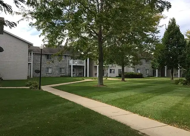 Property at Country Villa Apartments - 219 Seippel Blvd, Beaver Dam, WI, 53916, 2 beds, 1 bath, [object Object]