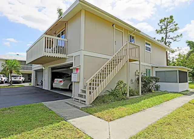 Property at 3338 Ottawa Cir #4, Fort Myers, FL, 33907, 2 beds, 2 baths, [object Object]