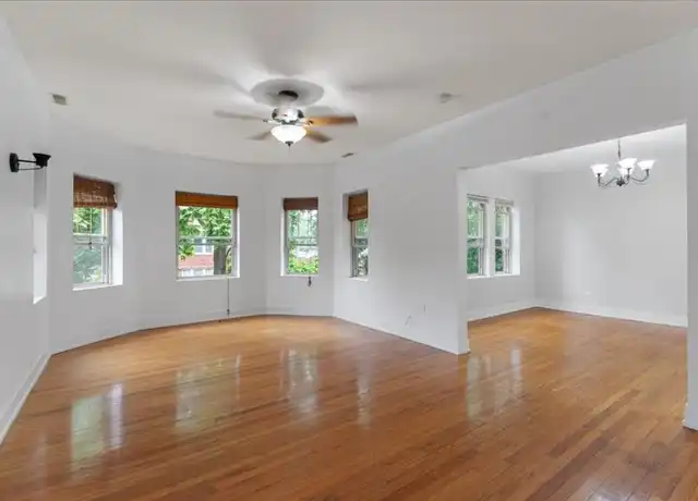 Property at 4057 N Spaulding Ave, Chicago, IL, 60618, 2 beds, 1 bath, [object Object]