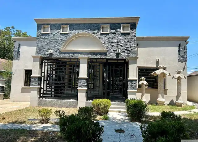 Property at 2508 Lindberg Ave, McAllen, TX, 78501, 4 beds, 2 baths, [object Object]