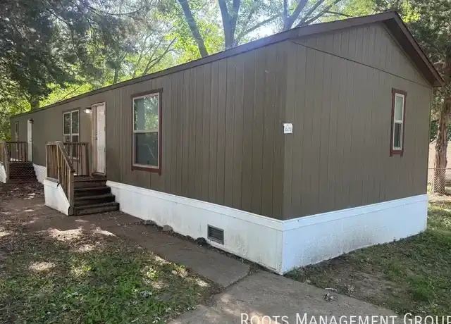 Property at 3831 SW South Park Ave Unit A12CS, Topeka, KS, 66609, 3 beds, 2 baths, [object Object]