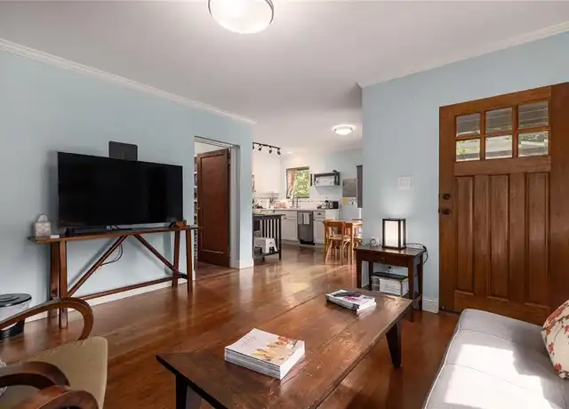 Property at 4004 Maplewood Ave Unit A, Austin, TX, 78722, 2 beds, 1 bath, [object Object]