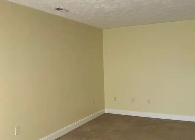 Property at 330 Pin Oak Dr, Christiansburg, VA, 24073, 2 beds, 2.5 baths, [object Object]