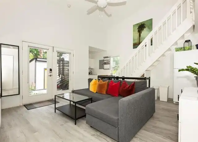 Property at 7817 Easton St, Houston, TX, 77017, 1 bed, 1 bath, [object Object]