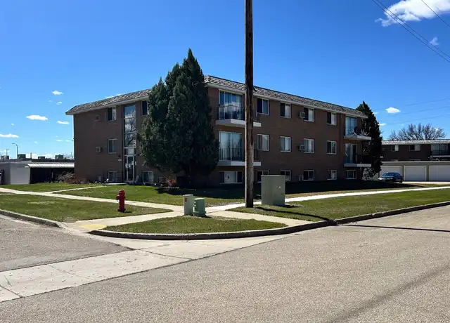 Property at 426 Shirley St Unit 106, Bismarck, ND, 58504, 3 beds, 1 bath, [object Object]