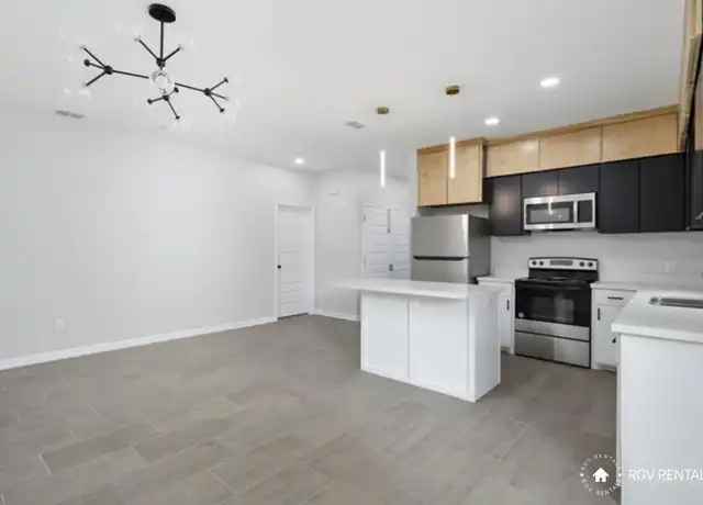 Property at 3813 N Mezcal Dr Unit 3, Pharr, TX, 78577, 3 beds, 2 baths, [object Object]