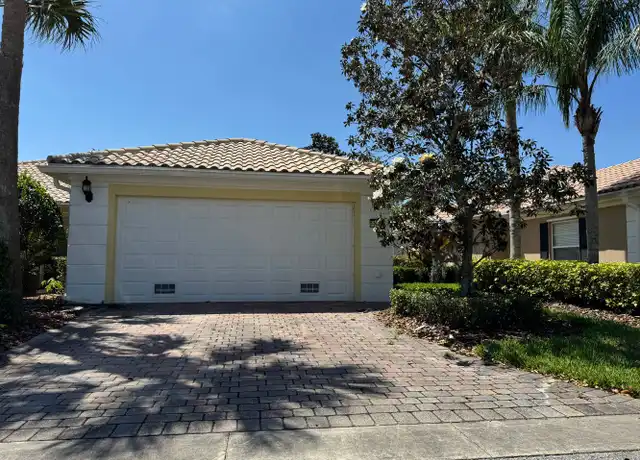 Property at 11850 Fan Tail Ln, Orlando, FL, 32827, 2 beds, 2 baths, [object Object]