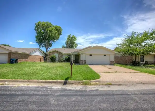 Property at 3732 Greenstone Dr, Fort Worth, TX, 76137, 3 beds, 2 baths, [object Object]