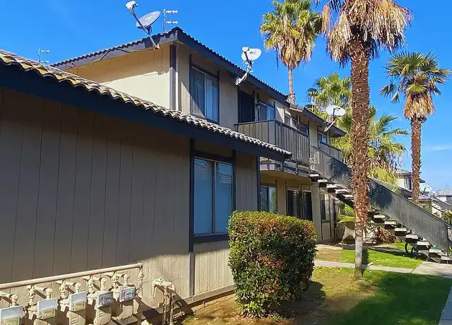 Property at Princeton Place Apartments - 3166 W Princeton Ave, Fresno, CA, 93722, 0-2 beds, 1 bath, [object Object]