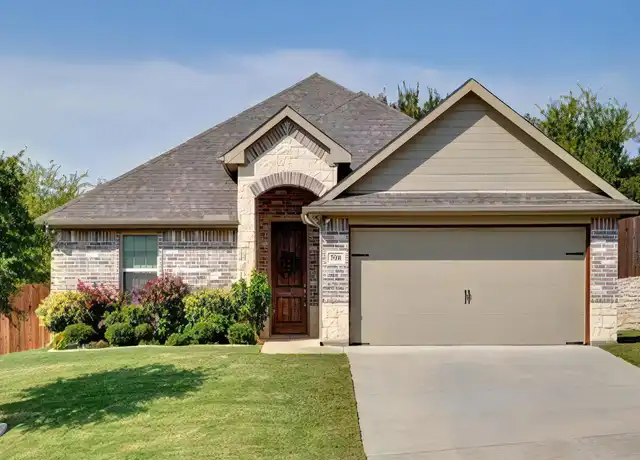 Property at 708 Westgate Dr, Aledo, TX, 76008, 3 beds, 2 baths, [object Object]