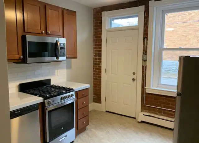Property at 530 N Euclid Ave Apt 3, Pittsburgh, PA, 15206, 2 beds, 1 bath, [object Object]