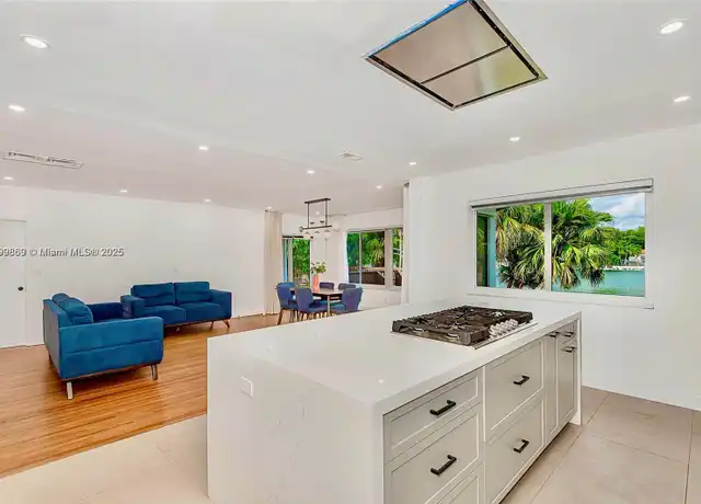 Property at 10450 NE 5th Ave, Miami Shores, FL, 33138, 4 beds, 2 baths, [object Object]