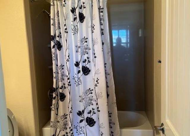 Photo of 553 N Castellina Ter, Tracy, CA 95391