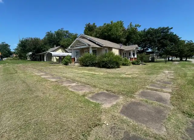 Property at 522 E Maple St, Cushing, OK, 74023, 3 beds, 1 bath, [object Object]