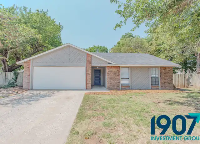 Property at 400 Trinidad Dr, Norman, OK, 73072, 3 beds, 2 baths, [object Object]