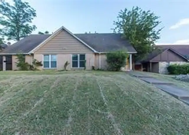 Property at 7618 Thistle Ln, Dallas, TX, 75240, 3 beds, 2 baths, [object Object]
