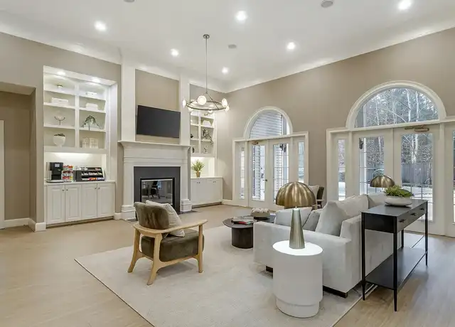 Property at Spotswood Commons - 100 Glenburnie Rd, Williamsburg, VA, 23188, 1-3 bed, 1-2 bath, [object Object]