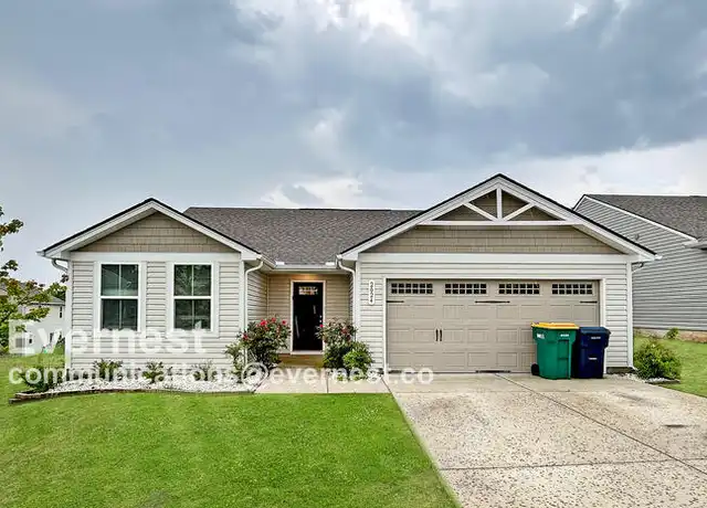 Property at 2024 Brokeshire Dr, White House, TN, 37188, 3 beds, 2 baths, [object Object]