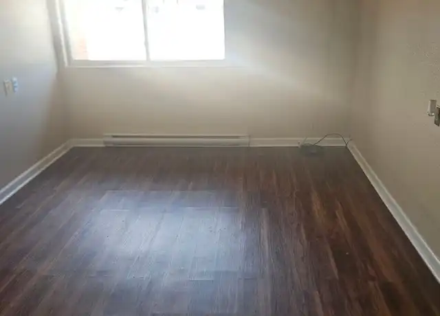 Property at 511 S Graham Ave Unit 136, Carbondale, IL, 62901, 2 beds, 1 bath, [object Object]