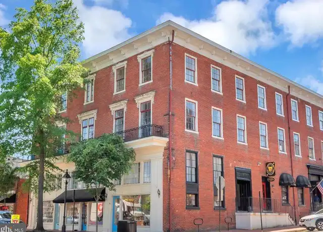 Property at 200 Hanover St Unit 2C, Fredericksburg, VA, 22401, 2 beds, 1 bath, [object Object]
