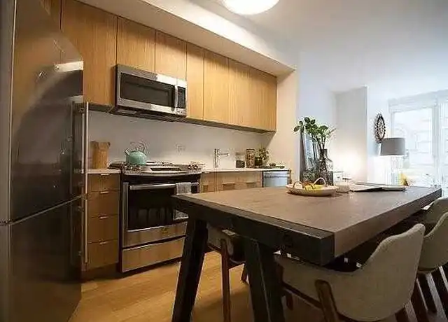 Property at 625 W 57th St Unit 905, New York, NY, 10019, 1 bed, 1 bath, [object Object]