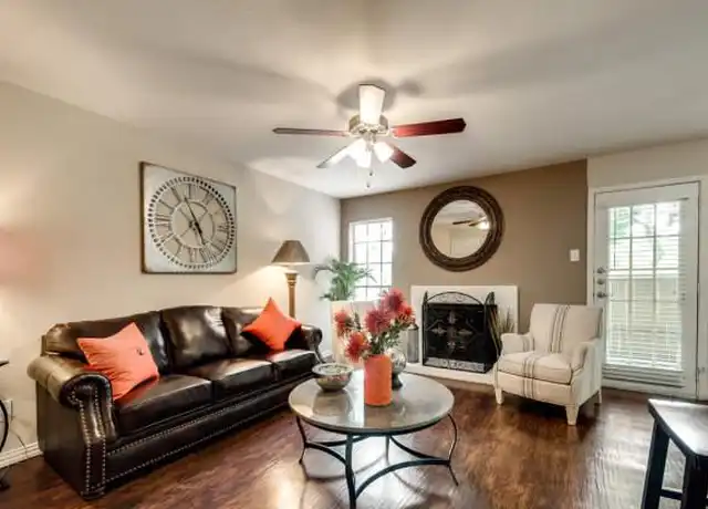 Property at 1020 Scotland Dr Unit 3026, DeSoto, TX, 75115, 3 beds, 2 baths, [object Object]